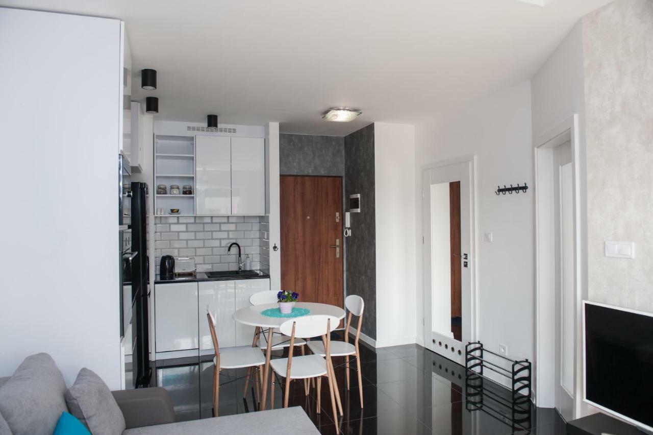 Apartament Winogrady Hawelanska Poznan Exterior foto